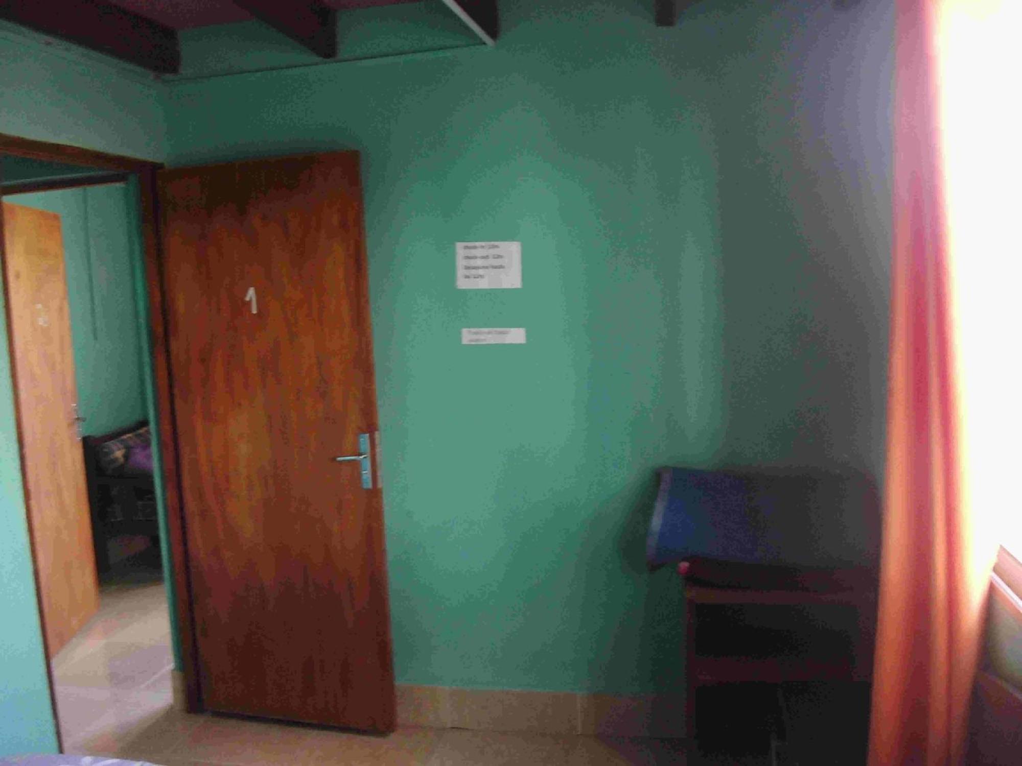 Hostel Lo De Milton Barra de Valizas Ruang foto