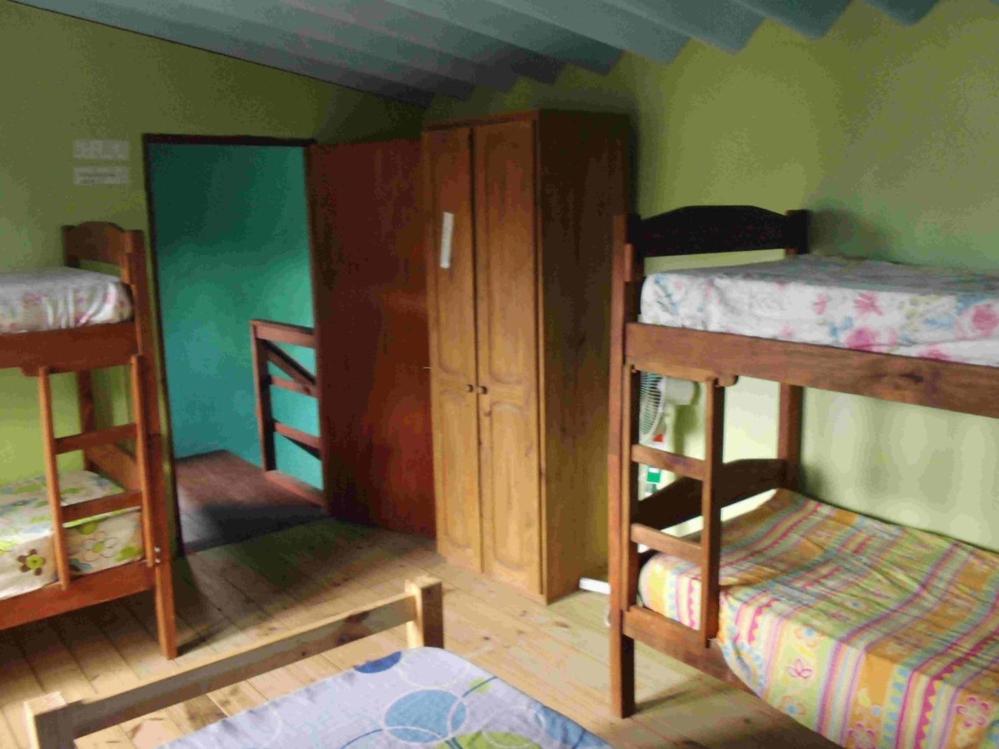Hostel Lo De Milton Barra de Valizas Ruang foto