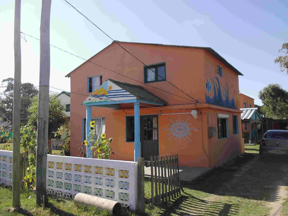 Hostel Lo De Milton Barra de Valizas Bagian luar foto