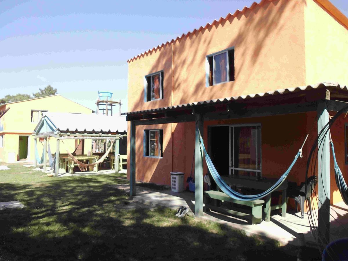 Hostel Lo De Milton Barra de Valizas Bagian luar foto